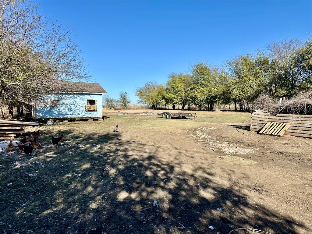 1314 Old Country Road Moody, TX 76557 - Photo 8 of 12 a view of a yard with an outdoor space