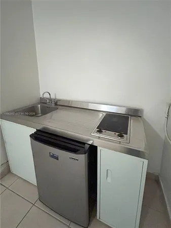 $1,250 | 1079 Northwest 112th Terrace, Unit 2, Miami, FL 33168
