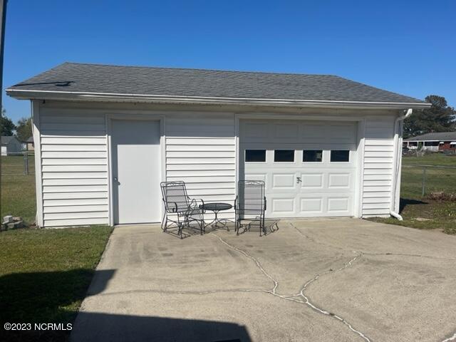 524 Tyree Road Kinston, NC 28504 - Photo 2 of 23 IMG_5107