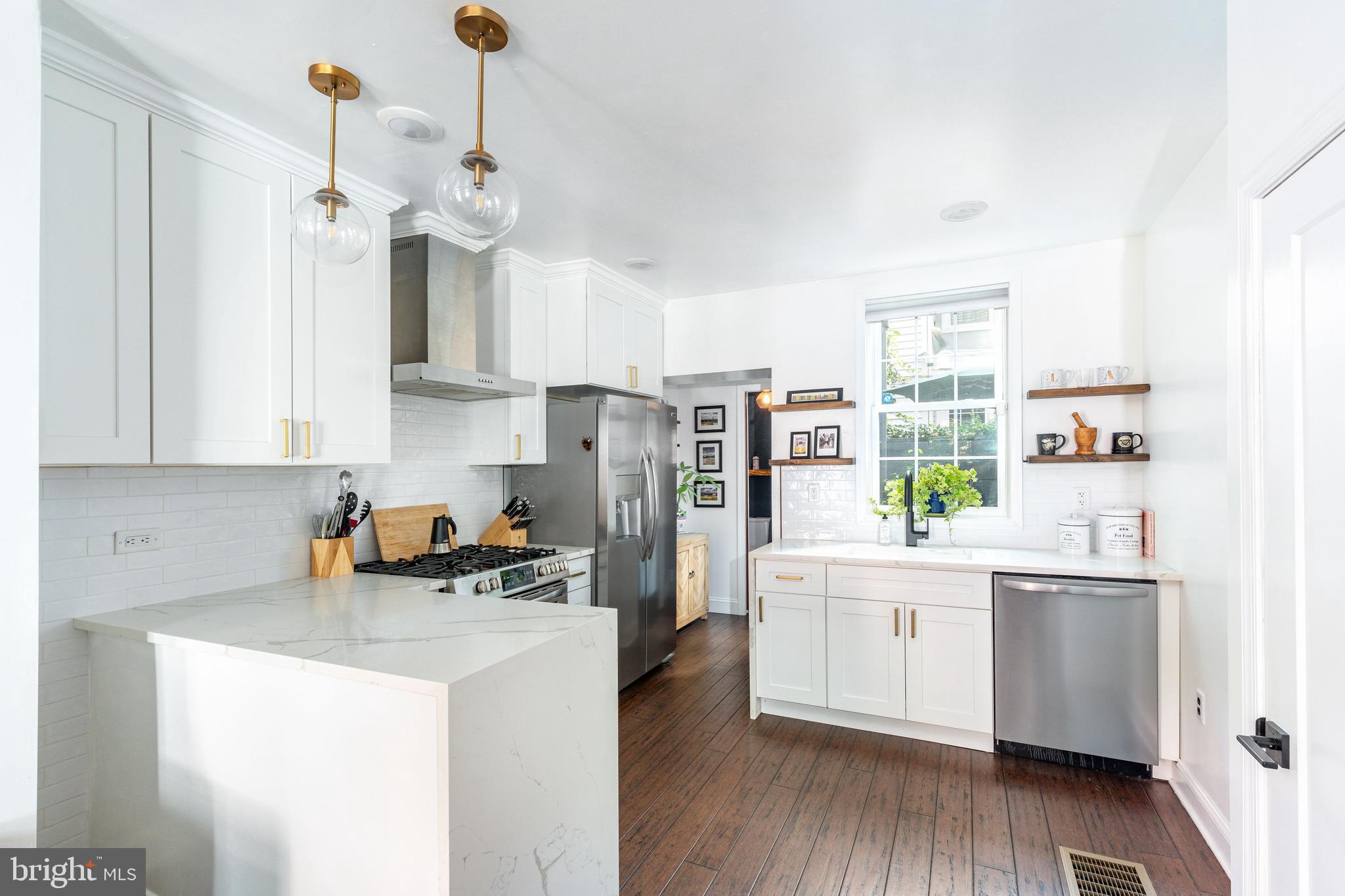 114 Monroe Street Philadelphia, PA 19147 - Photo 1 of 36 Kitchen