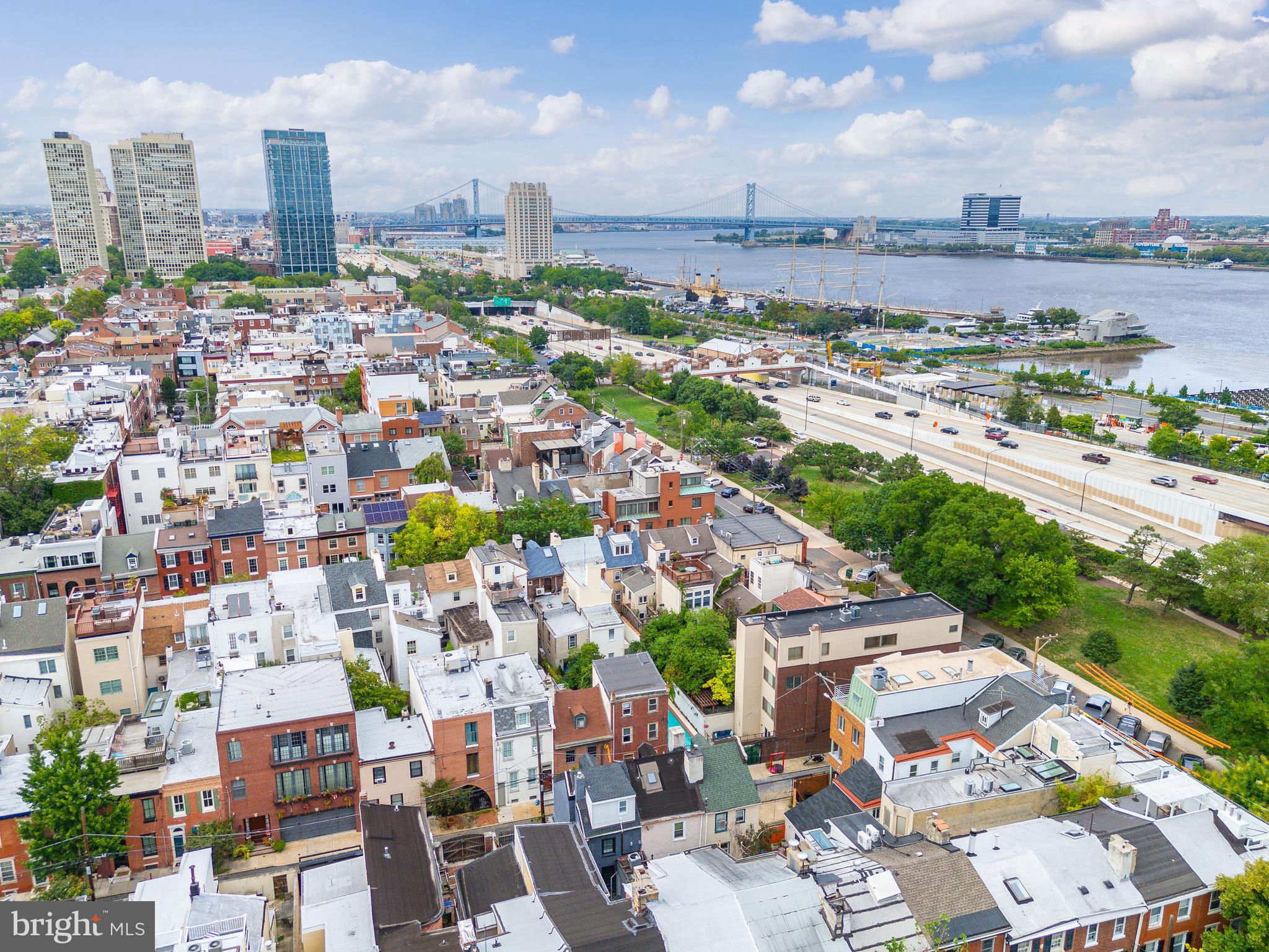 114 Monroe Street Philadelphia, PA 19147 - Photo 34 of 36 Aerial View