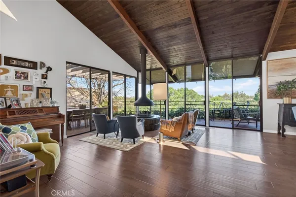 $1,599,900 | 2023 Arroyo Drive, Riverside, CA 92506