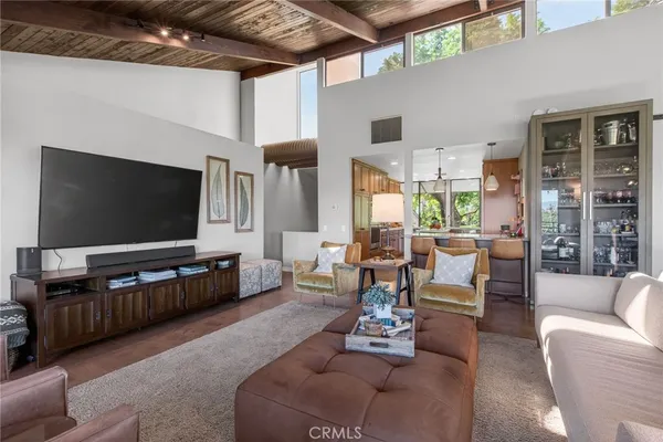 $1,599,900 | 2023 Arroyo Drive, Riverside, CA 92506