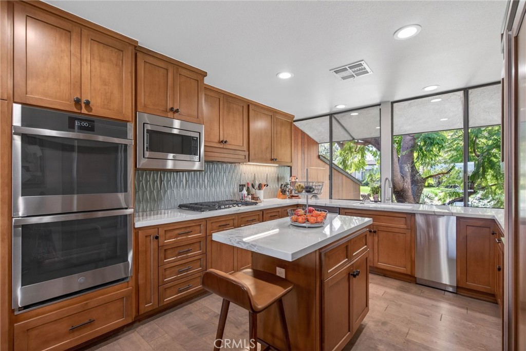 2023 Arroyo Drive Riverside, CA 92506 - Photo 33 of 75