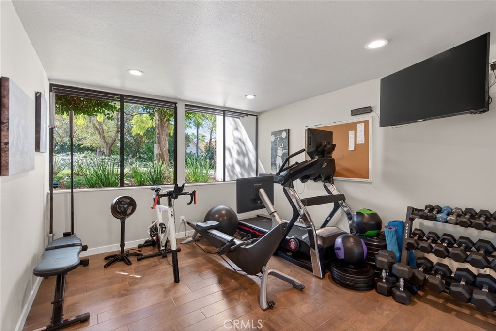 2023 Arroyo Drive Riverside, CA 92506 - Photo 48 of 75