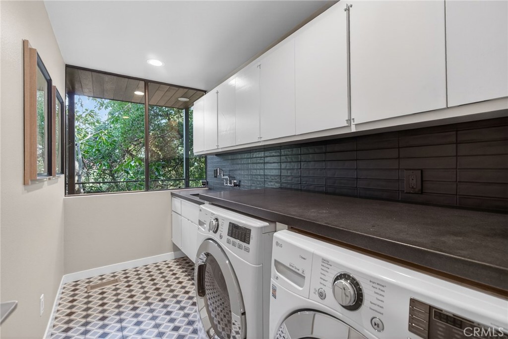 2023 Arroyo Drive Riverside, CA 92506 - Photo 51 of 75