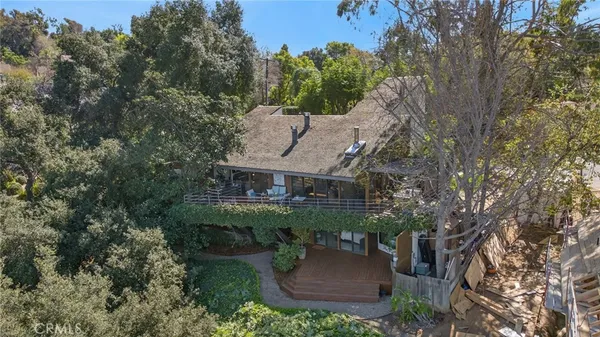 $1,599,900 | 2023 Arroyo Drive, Riverside, CA 92506