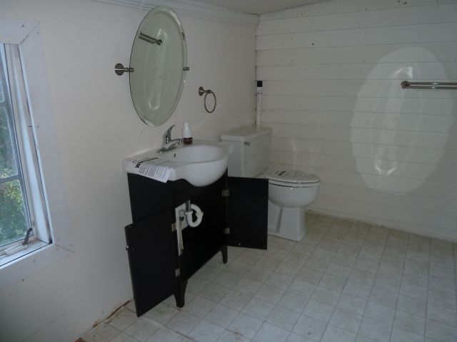 770 Archway Road Blue Ridge, VA 24064 - Photo 8 of 10 8-P1240837