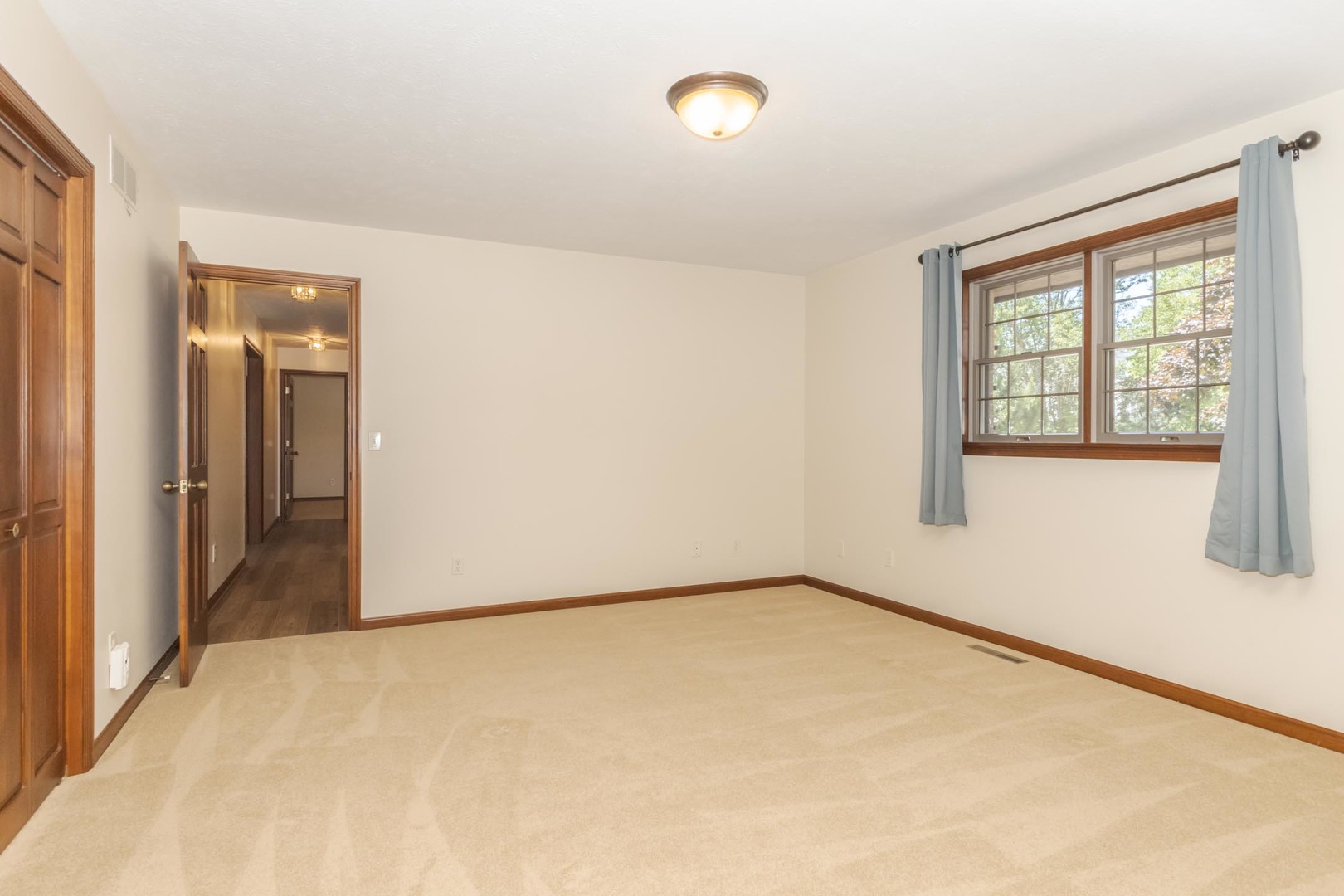 905 Rhymer Drive Normal, IL 61761 - Photo 22 of 47 a view of an empty room with a window