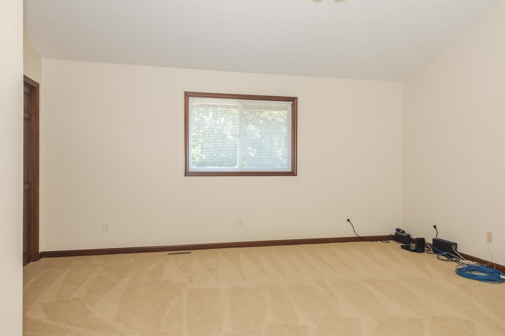 905 Rhymer Drive Normal, IL 61761 - Photo 27 of 47 a view of an empty room with a window