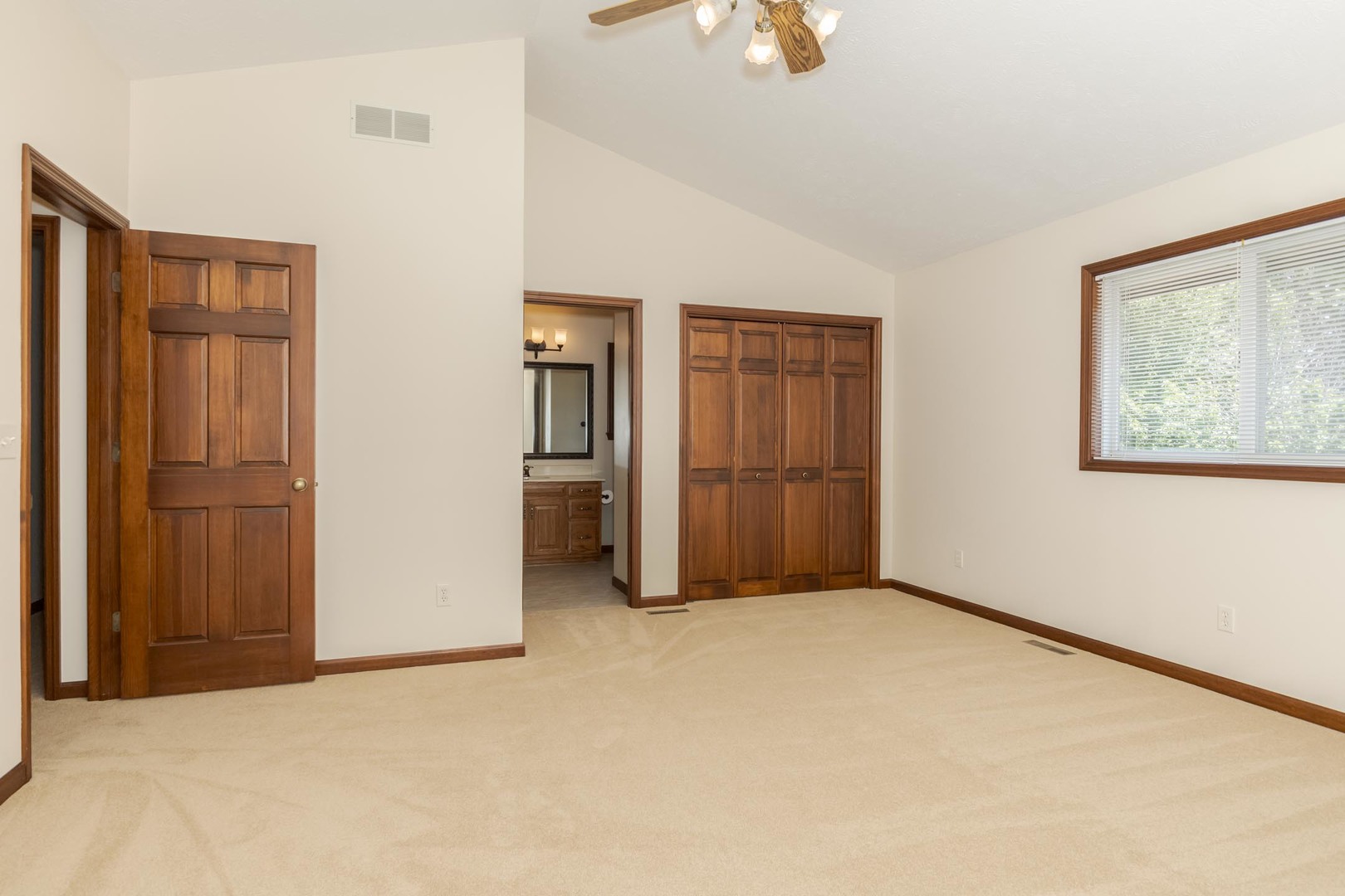 905 Rhymer Drive Normal, IL 61761 - Photo 28 of 47 an empty room with windows