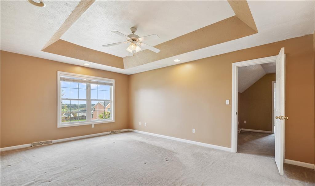 122 Walnut Circle Elizabeth, PA 15037 - Photo 32 of 50 an empty room with windows and fan