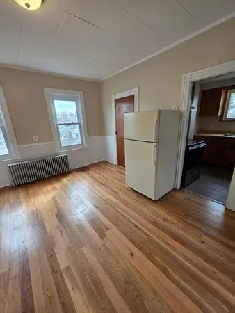 $1,675 | 80 Warburton Street, Unit 2, Fall River, MA 02720