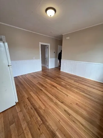 $1,695 | 80 Warburton Street, Unit 2, Fall River, MA 02720