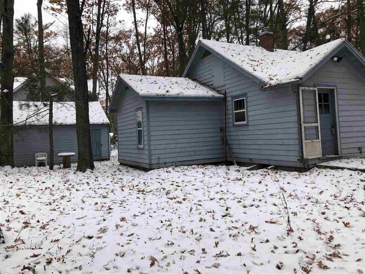 9247 High Road Roscommon, MI 48653 - Photo 3 of 21 Gallery Image 3