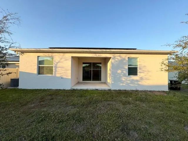 $2,400 | 1180 Saguaro Street, Haines City, FL 33844