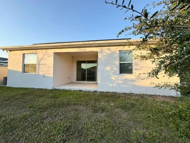 $2,400 | 1180 Saguaro Street, Haines City, FL 33844