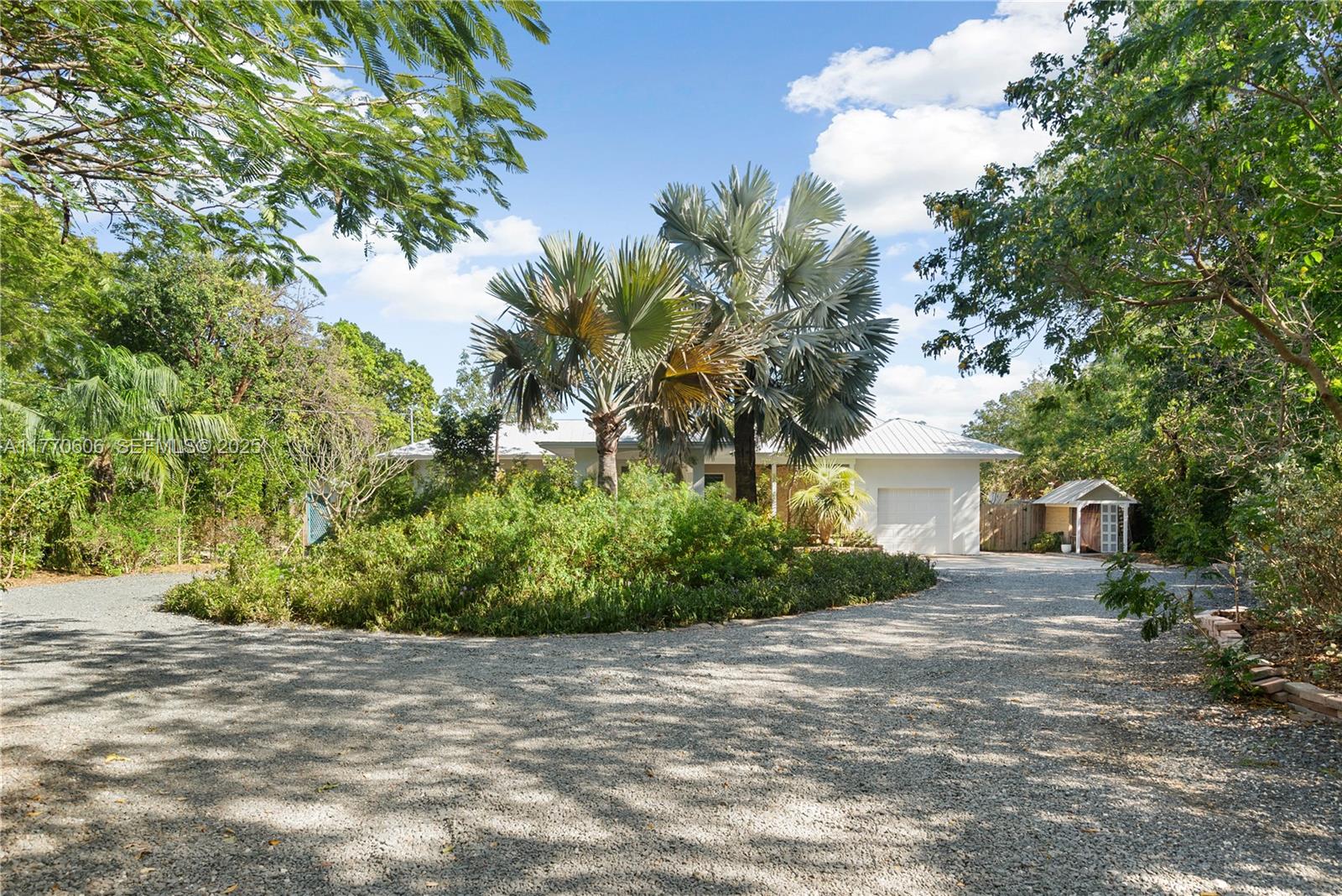 120 Coco Plum Road South Key Largo, FL 33037 - Photo 36 of 46