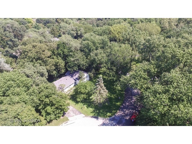 31 Golden Larch Court Naperville, IL 60540 - Photo 5 of 11