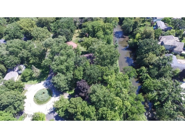 31 Golden Larch Court Naperville, IL 60540 - Photo 10 of 11