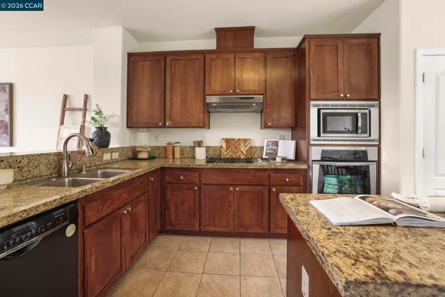 $775,000 | 6415 Blue Rock Court, Oakland, CA 94605