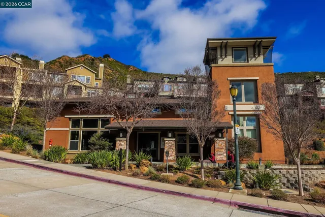 $775,000 | 6415 Blue Rock Court, Oakland, CA 94605