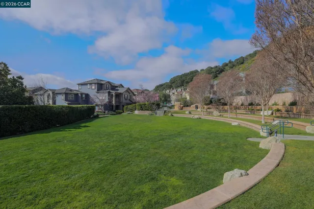 $775,000 | 6415 Blue Rock Court, Oakland, CA 94605