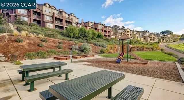 $775,000 | 6415 Blue Rock Court, Oakland, CA 94605