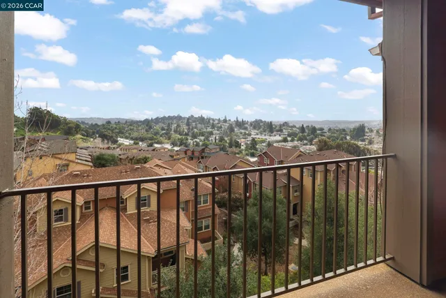 $775,000 | 6415 Blue Rock Court, Oakland, CA 94605