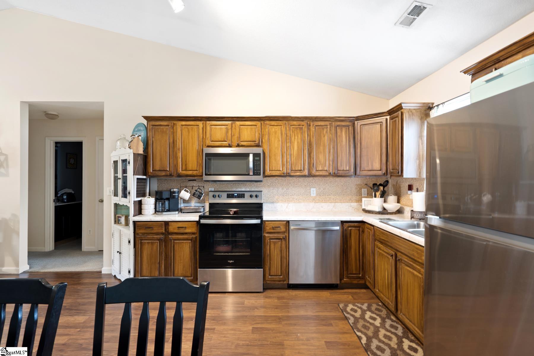 2 Dakota Road Greenville, SC 29617 - Photo 12 of 22 Gallery Image 12