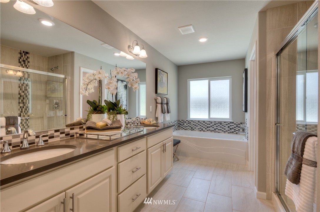 21223 42nd Avenue Southeast, Unit 6 Bothell, WA 98021 - Photo 17 of 23 Gallery Image 17