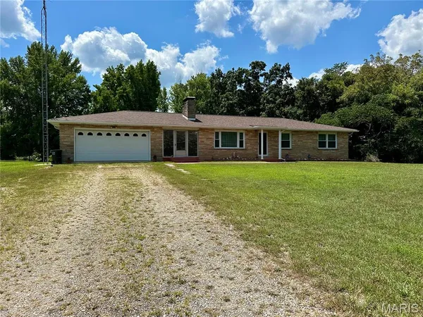 $450,000 | 1854 Osage Drive, Rolla, MO 65401