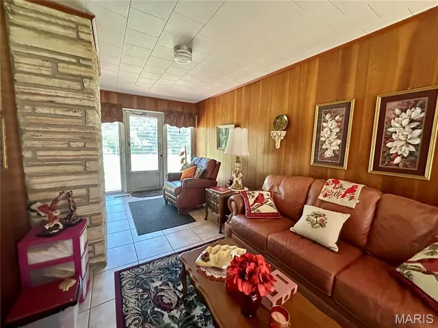 $450,000 | 1854 Osage Drive, Rolla, MO 65401