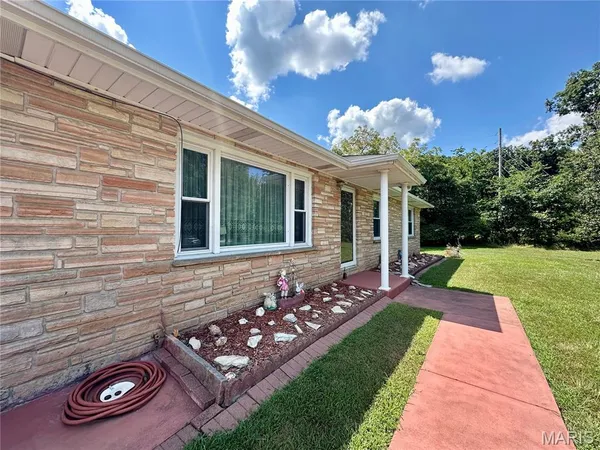 $450,000 | 1854 Osage Drive, Rolla, MO 65401