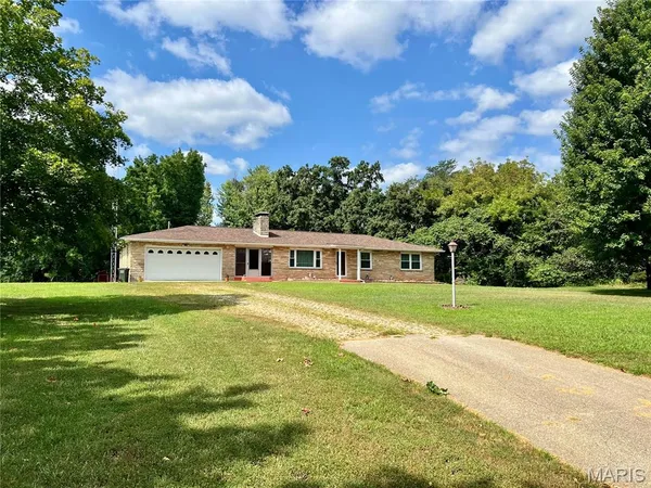 $450,000 | 1854 Osage Drive, Rolla, MO 65401