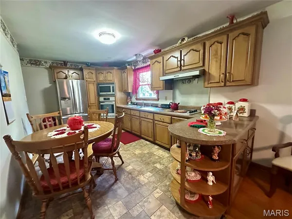 $450,000 | 1854 Osage Drive, Rolla, MO 65401