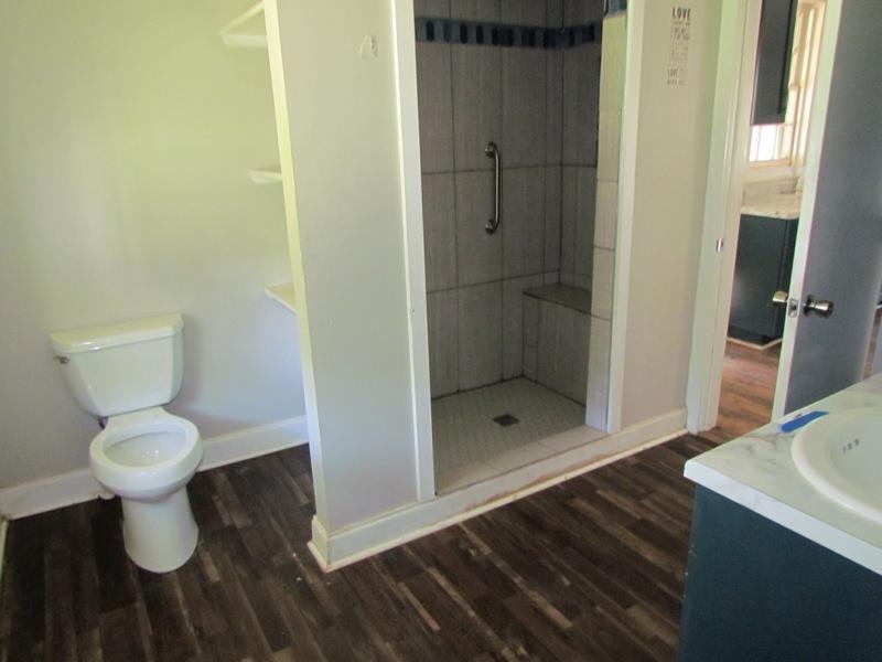 393 Woods Farm Road Chesnee, SC 29323 - Photo 8 of 13
