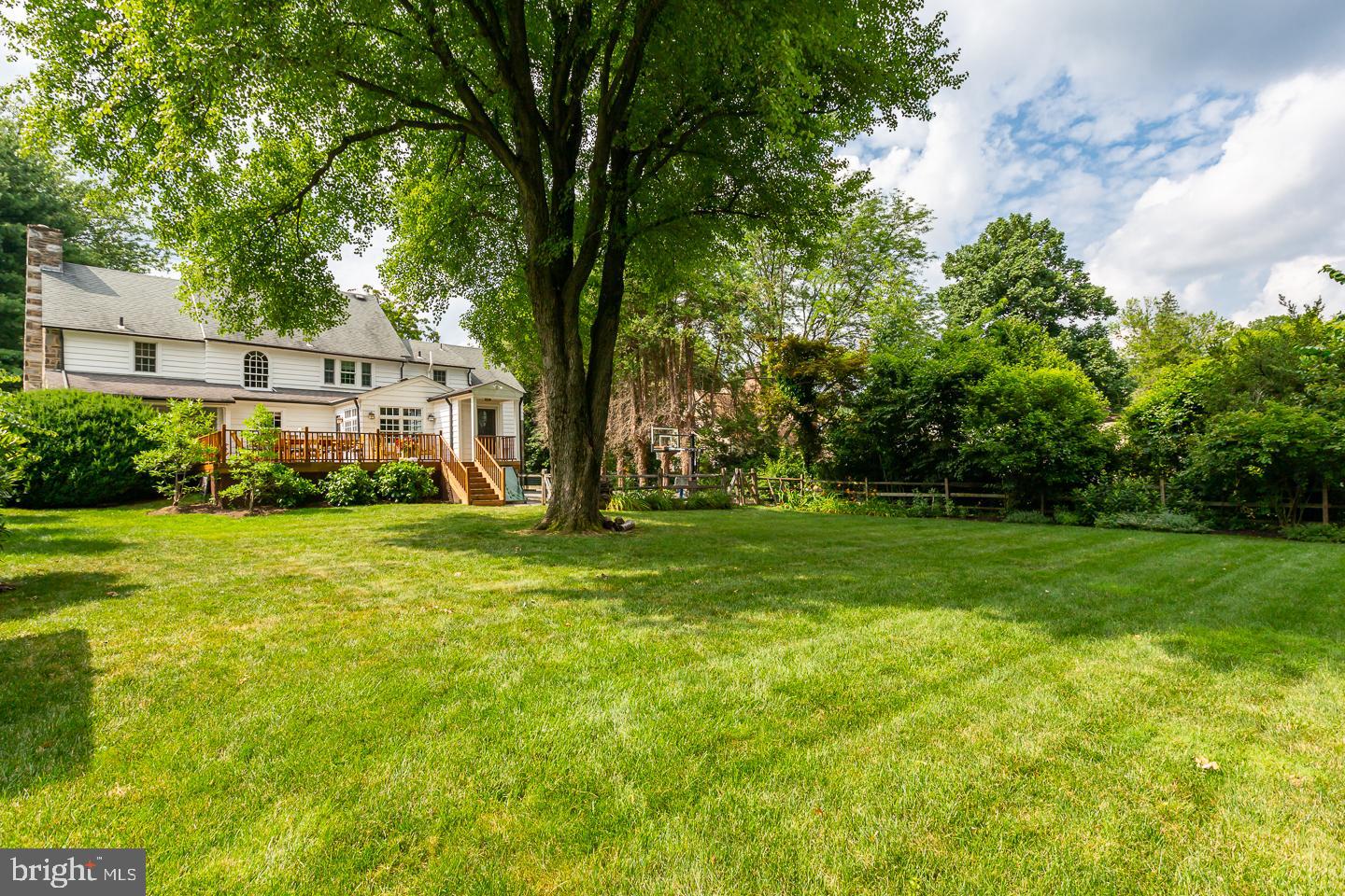 705 Clarendon Road Narberth, PA 19072 - Photo 17 of 34 back exterior