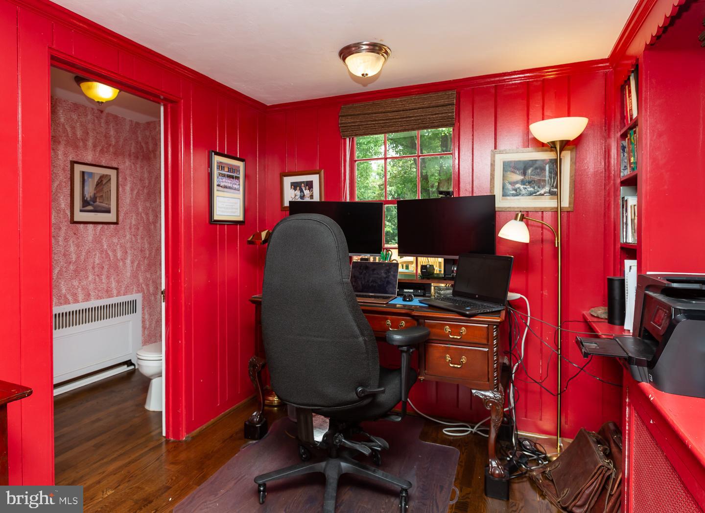 705 Clarendon Road Narberth, PA 19072 - Photo 9 of 34