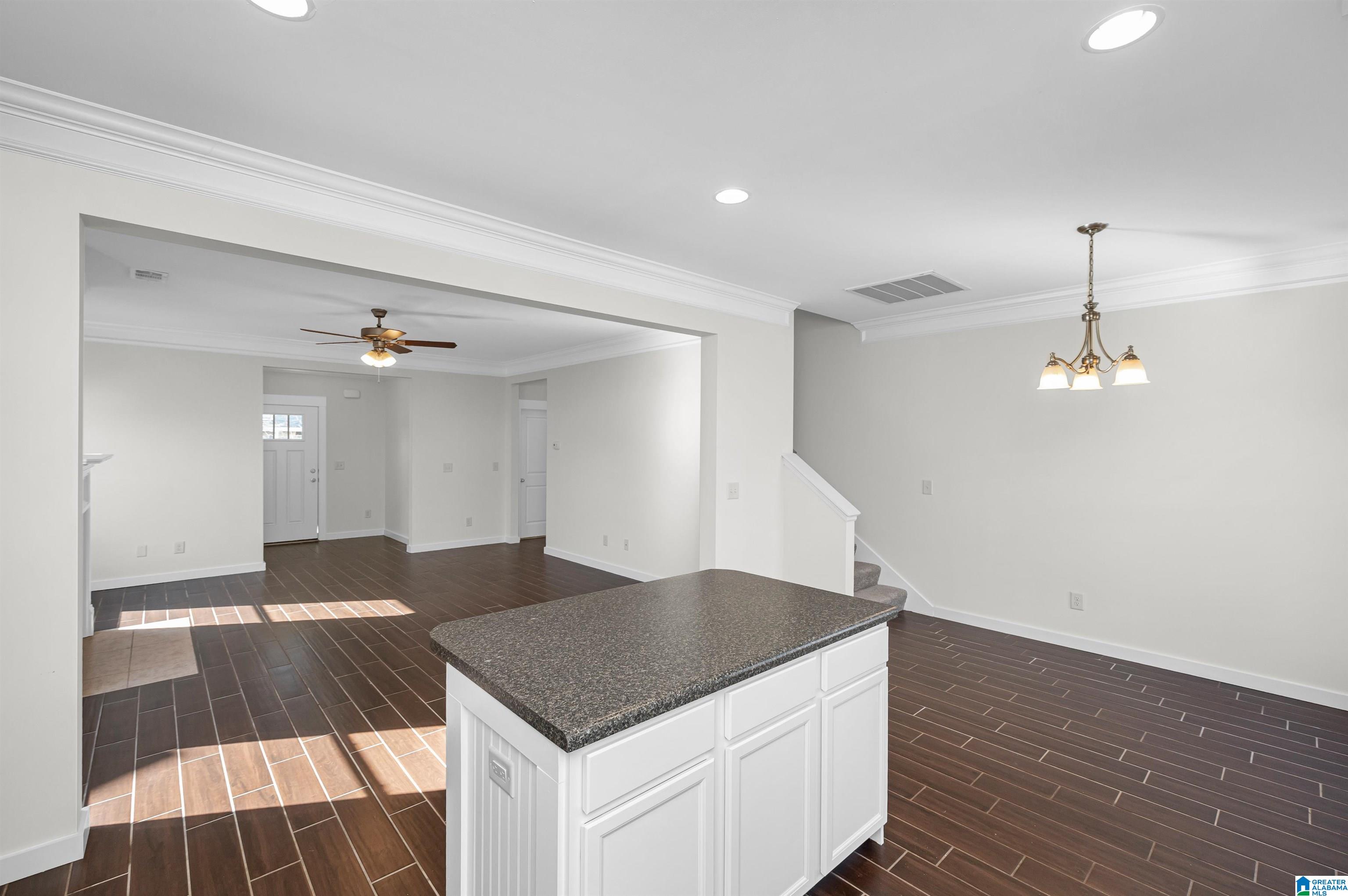 512 Enclave Court Calera, AL 35040 - Photo 15 of 39