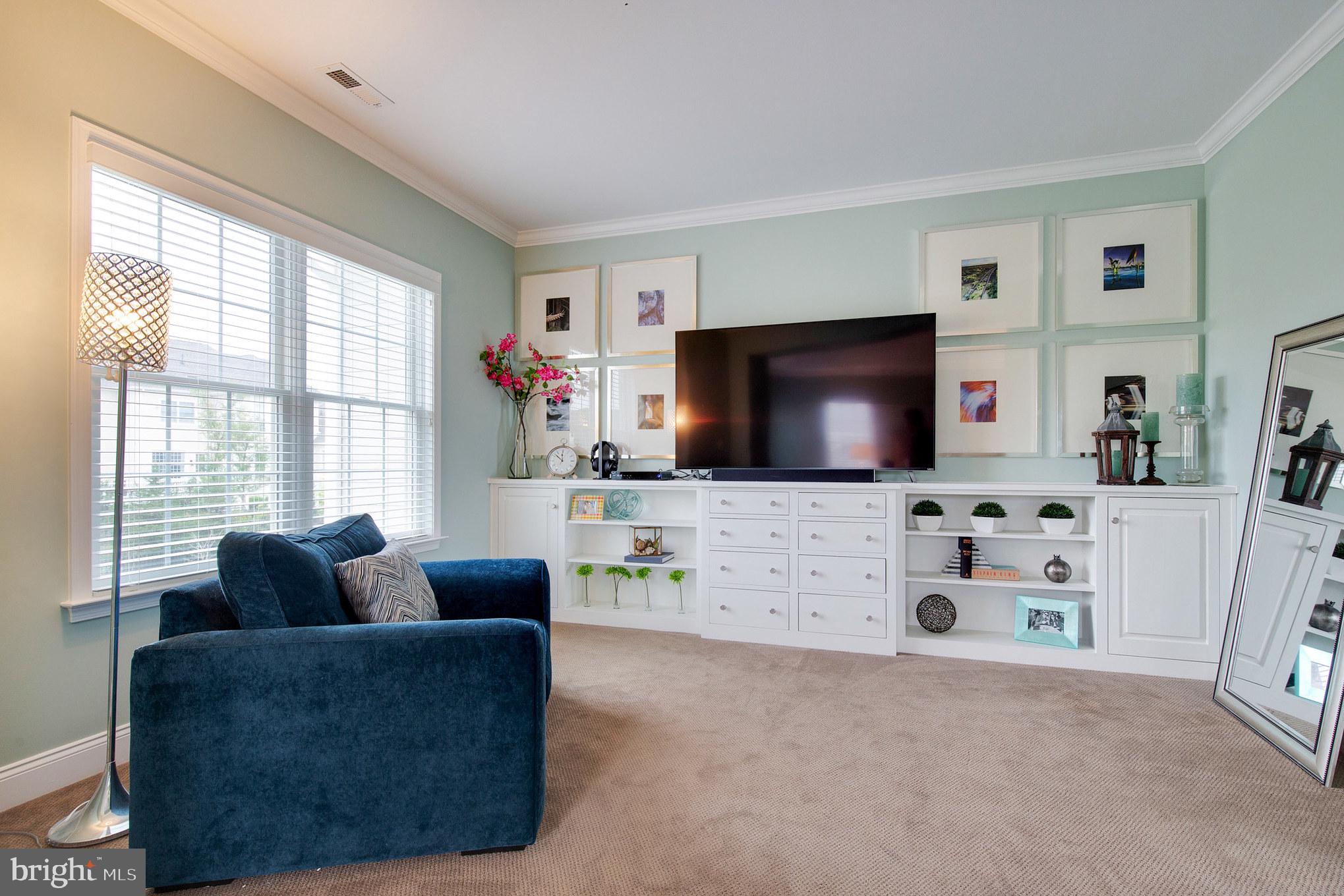 3903 Lewis Run Road Newtown Square, PA 19073 - Photo 13 of 27 Master Bedroom Sitting Area