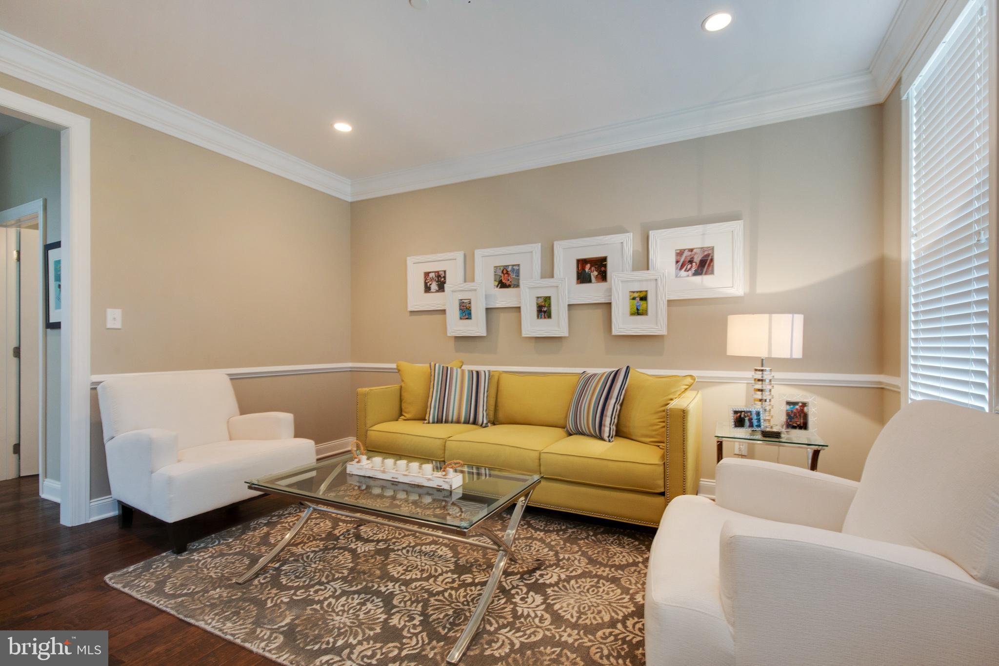 3903 Lewis Run Road Newtown Square, PA 19073 - Photo 8 of 27 Living Room