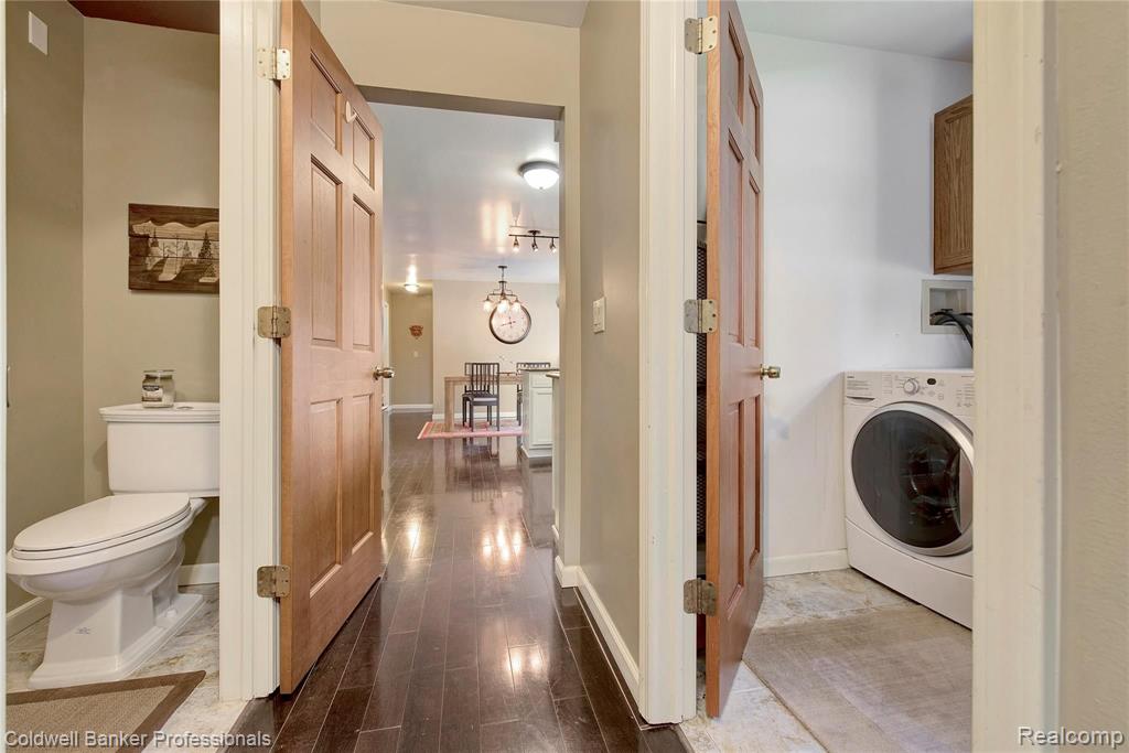 3594 Hazelton Avenue Rochester Hills, MI 48307 - Photo 12 of 33