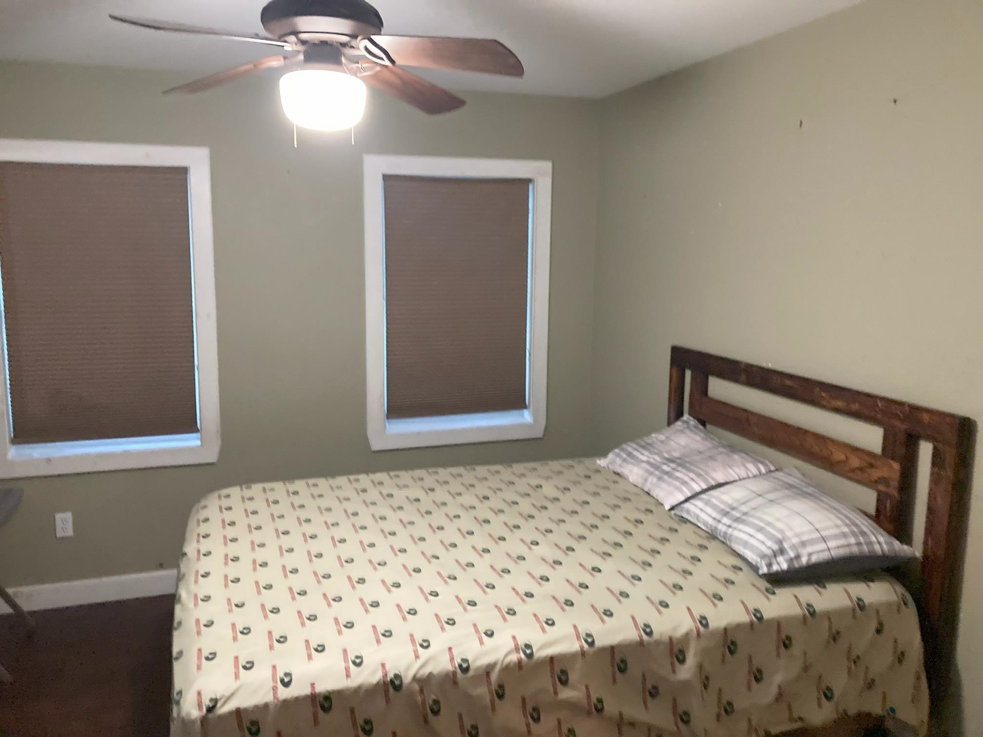 286 Giddings Street Springfield, VT 05150 - Photo 5 of 11