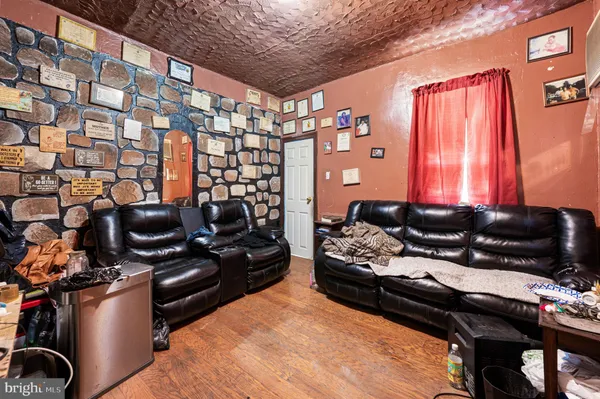 $299,000 | 1209 South 15th Street, Philadelphia, PA 19146