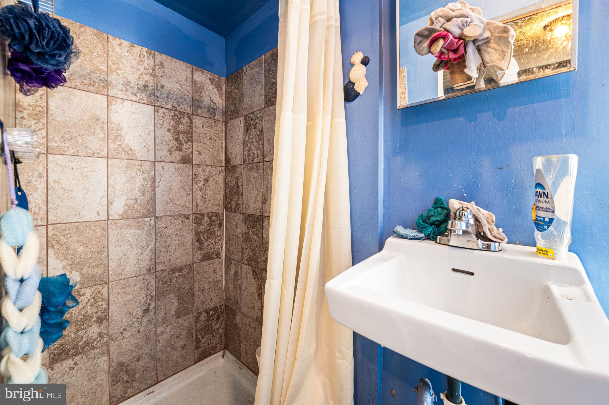 1209 South 15th Street Philadelphia, PA 19146 - Photo 35 of 47