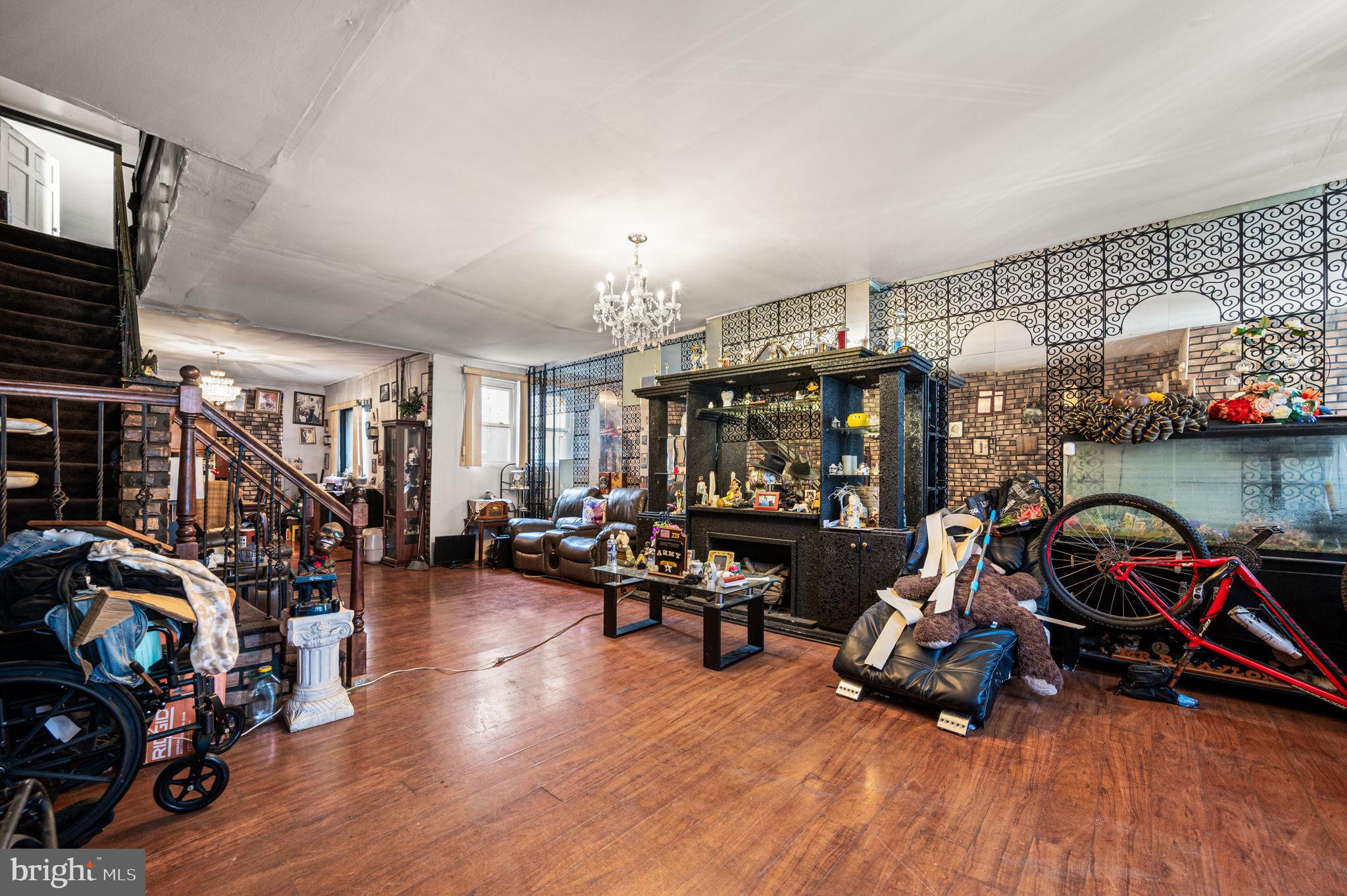 1209 South 15th Street Philadelphia, PA 19146 - Photo 9 of 47
