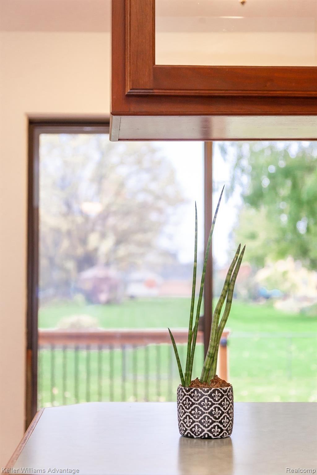 8694 Mannington Road Canton, MI 48187 - Photo 8 of 30 JD Scott Photography-8694 Mannington Rd.-Canton-10