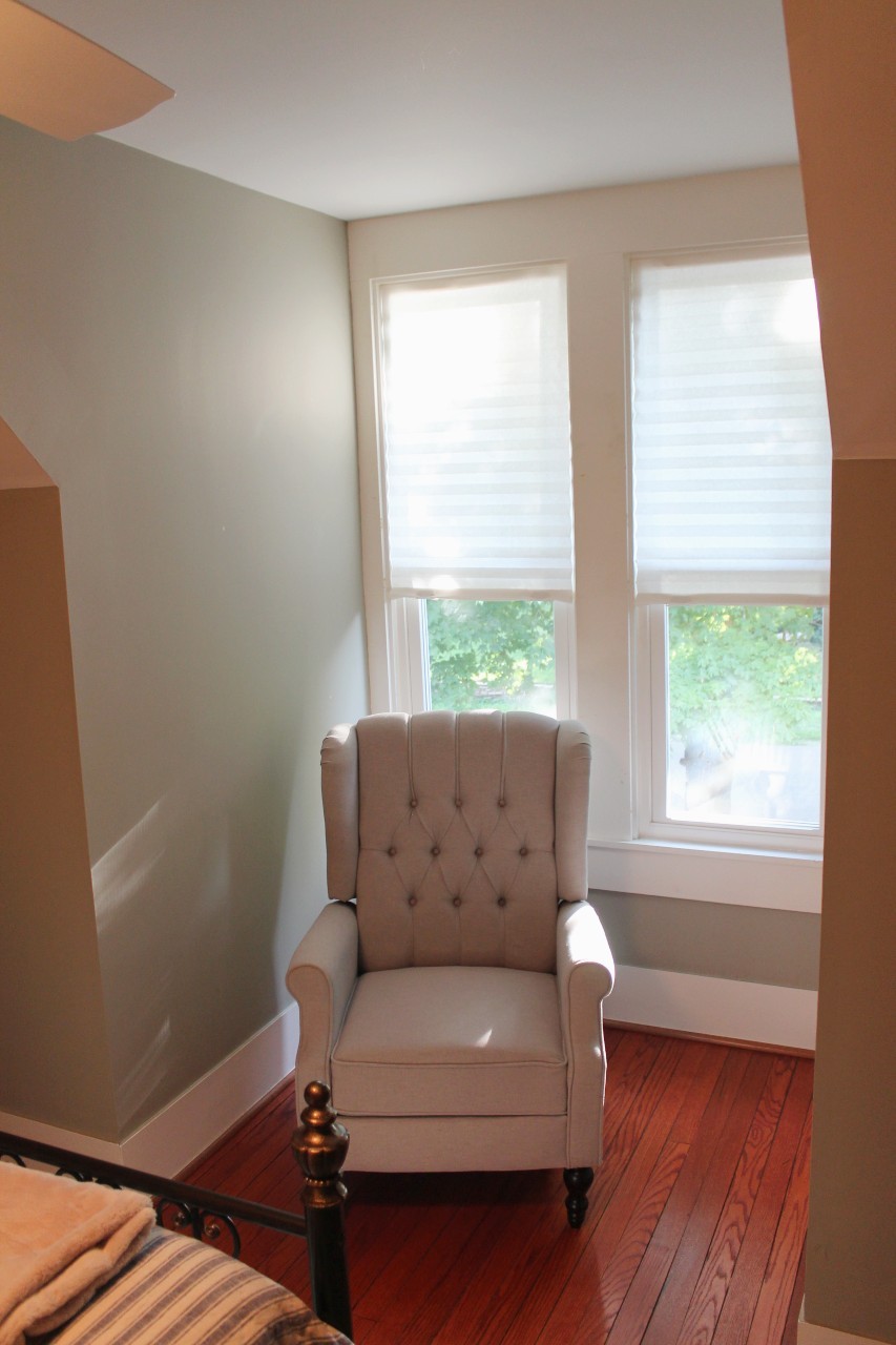 292 High Street Morrison, TN 37357 - Photo 31 of 39 a living room with furniture and a window