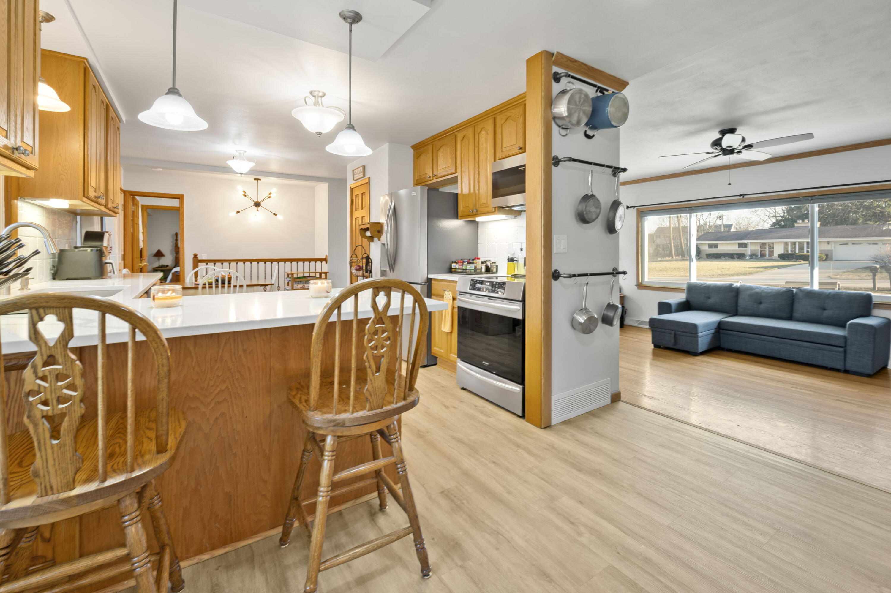16500 Willow Ridge Lane Brookfield, WI 53005 - Photo 11 of 28 Kitchen 5